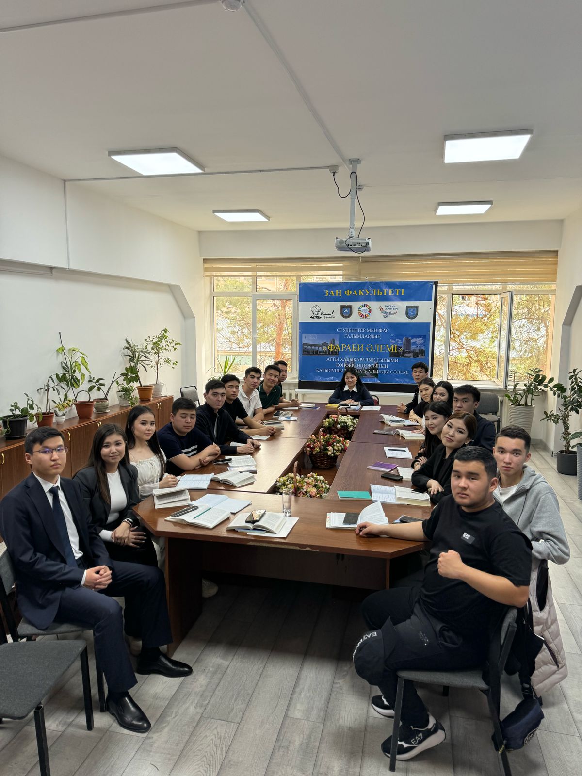 ТДМ 12: Жауапты тұтыну және өндіріске арналған ғылыми семинар